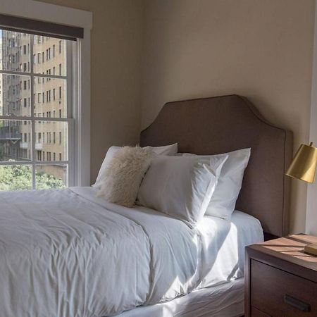Modern & Cozy Philly Apartment - Perfect Location! Philadelphia Eksteriør bilde